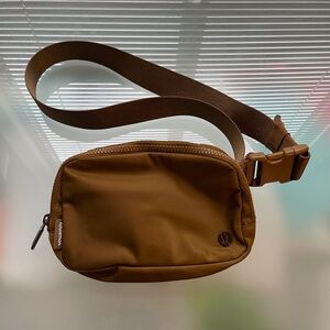Lululemon Burnt Caramel Everywhere Belt Bag
